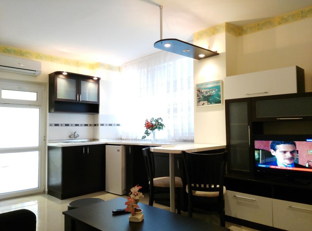 סאני ביץ' Hotel Prestige House חדר תמונה
