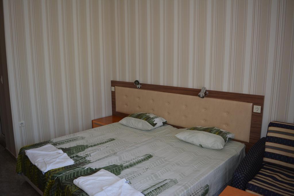 סאני ביץ' Hotel Prestige House מראה חיצוני תמונה