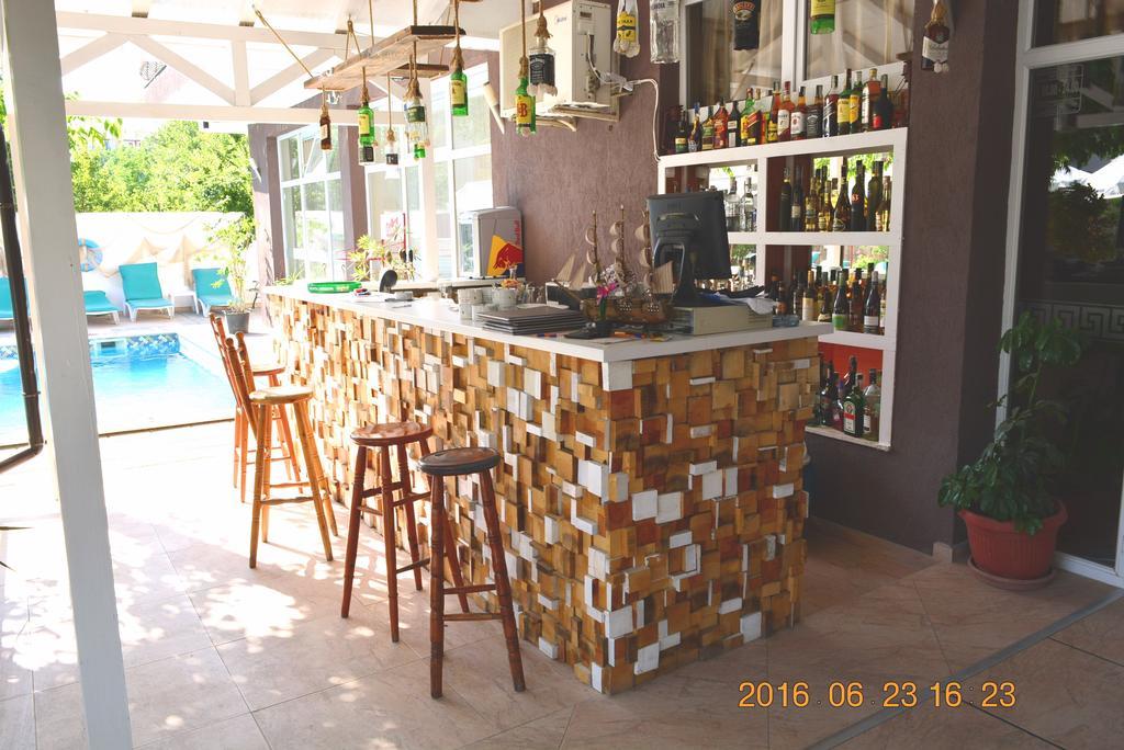 סאני ביץ' Hotel Prestige House מראה חיצוני תמונה
